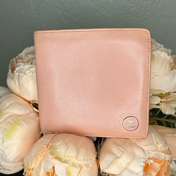 CHANEL Pink Bifold wallet - Picture 1 of 5